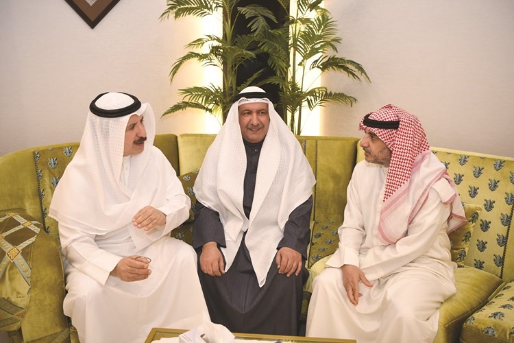 الحضور في ديوان المدلج