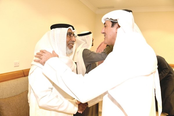 ثامر العنزي مرحبا بأحد الحضور