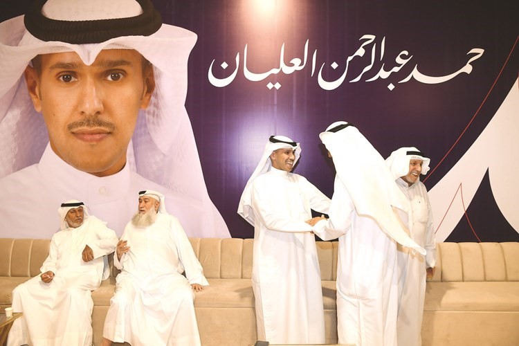 ترحيب بأحد أبناء الدائرة