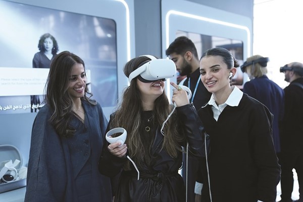 طالبات AUM يحضرن فعاليات المؤتمر التقني الدولي LEAP
