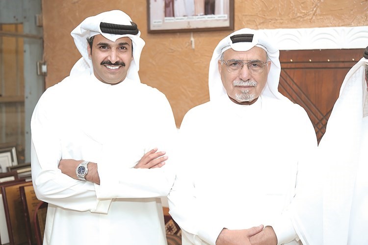 رجا الحجيلان في استقبال الضيوف