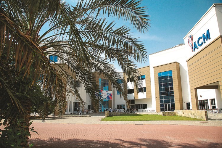 فوز طلبة ACM في مسابقة «ACBSP Region 8» الإقليمية وتأهلهم إلى المسابقة العالمية النهائية