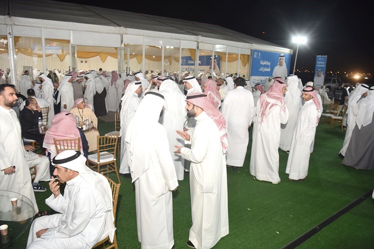 حضور كبير في مقر النائب السابق مرشح الدائرة الخامسة فيصل الكندري