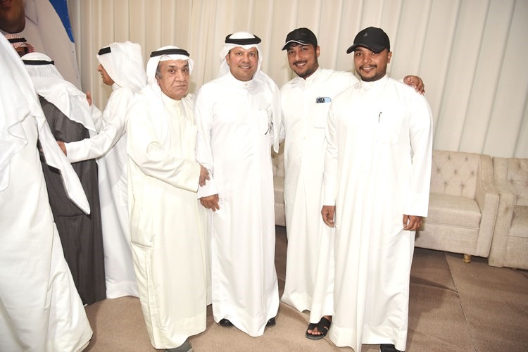 تهنئة بالشهر الفضيل