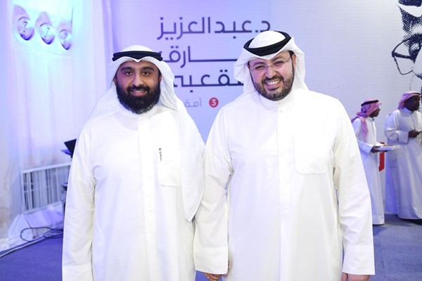 أحد الناخبين في مقر الصقعبي