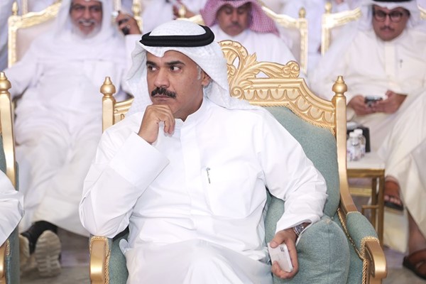 مساعد العارضي في المقر الانتخابي للمرشح عبيد الوسمي
