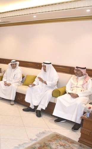 د.مبارك العبدالهادي وجمال العبدالجليل ومنقذ السريع