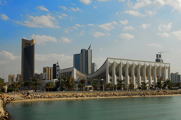 السير الذاتية للفائزين بعضوية مجلس الأمة عن الدائرة الانتخابية الرابعة