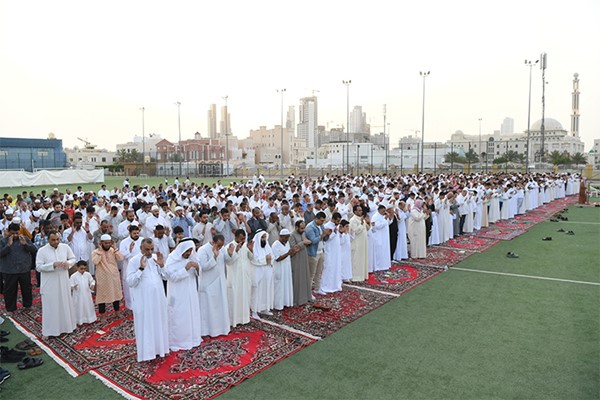 بالفيديو.. خطبة العيد: اجبروا ضعفاءكم وأعينوا فقراءكم وأصلحوا أحوالكم لتدخل الفرحة كل بيت بسلام