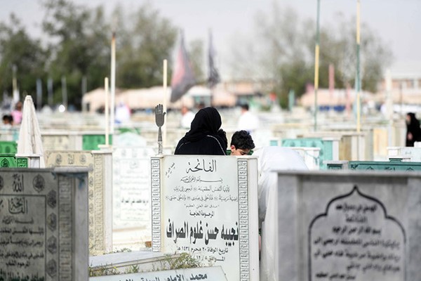 زيارة المقابر في العيد.. وفاء لأحباب رحلوا