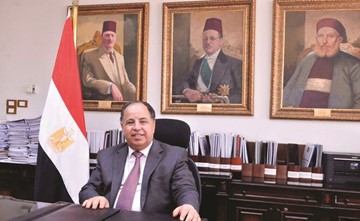 وزير المالية لـ «الأنباء»: مصر تمتلك بنية تحتية مؤهلة لاستيعاب استثمارات أبنائنا في الخارج