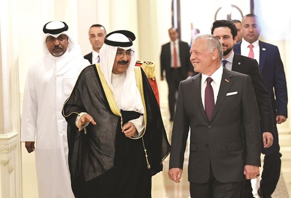 صاحب السمو الأمير الشيخ مشعل الأحمد مع العاهل الأردني الملك عبدالله الثاني
