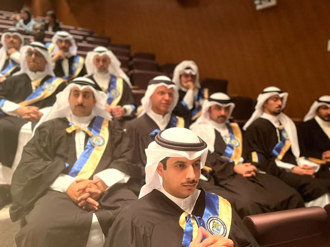 كلية الآداب أقامت حفل تكريم طلبتها الفائقين للعام الدراسي 2024/2023