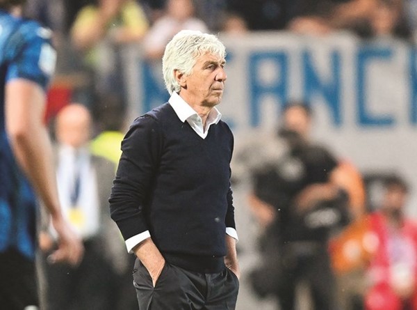 Soccer Football - Serie A - Atalanta v AS Roma - Stadio Atleti Azzurri، Bergamo، Italy - May 12،2024 Atalanta coach Gian Piero Gasperini looks on /Daniele Mascolo