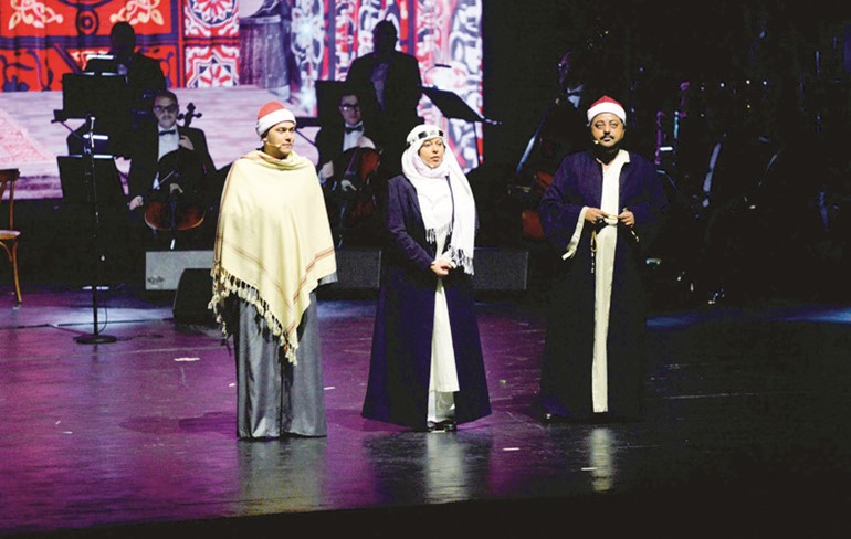 مشهد تمثيلي من العرض	(متين غوزال)