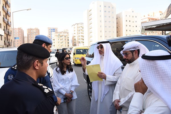 وزير الداخلية: أوامر أميرية بتجهيز طائرات لنقل جثامين المتوفين وصرف مبلغ مالي لكل أسرة
