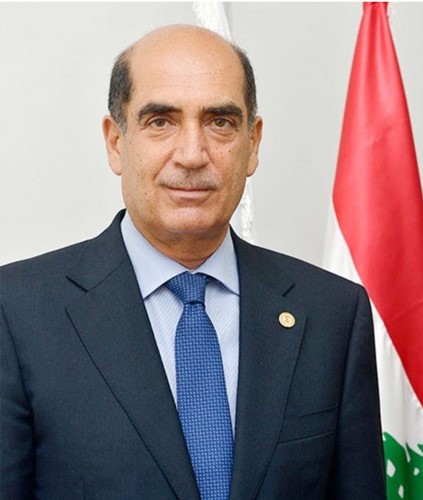 خالد نزهة