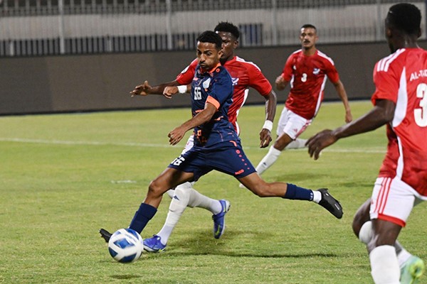 اليرموك يتعادل مع التضامن برباعية مثيرة في دوري زين