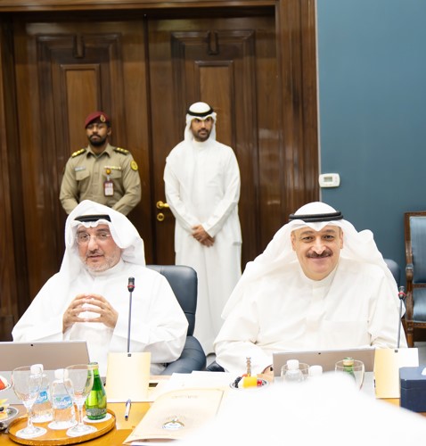د.أحمد العوضي ود. عادل العدواني