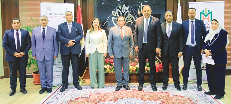 «الريف المصري» تتعاقد مع «المجد جروب» لاستثمار 29 ألف فدان