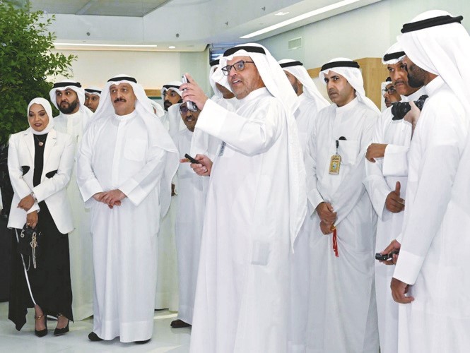 د.أيمن المطوع يستعرض تاريخ مستشفيات السلام