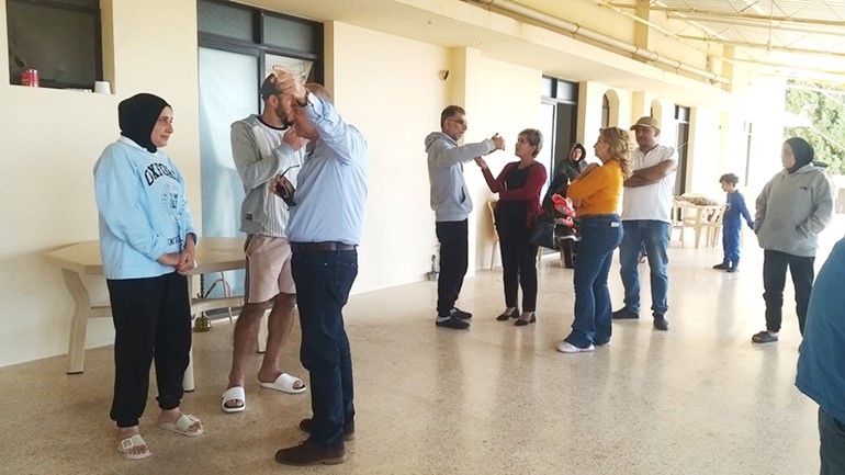 نازحون في دير الراهبات في المطلة