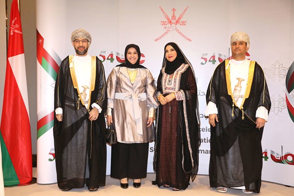 الشيخة سهيلة الصباح مهنئة