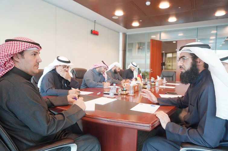 اجتماع تنسيقي بين «الأوقاف» والطيران المدني استعداداً لموسم الحج