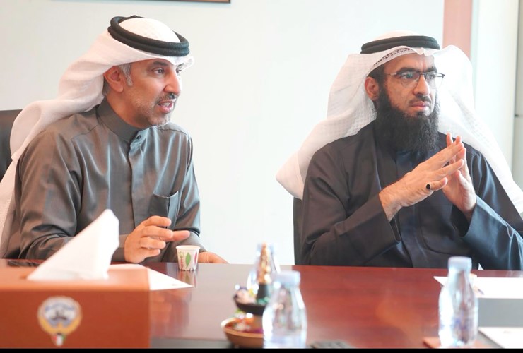 اجتماع تنسيقي بين «الأوقاف» والطيران المدني استعداداً لموسم الحج