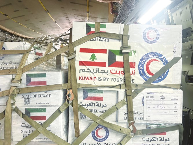جانب من المساعدات الإنسانية