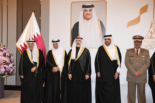 نائب وزير الخارجية الشيخ جراح الجابر مهنئا