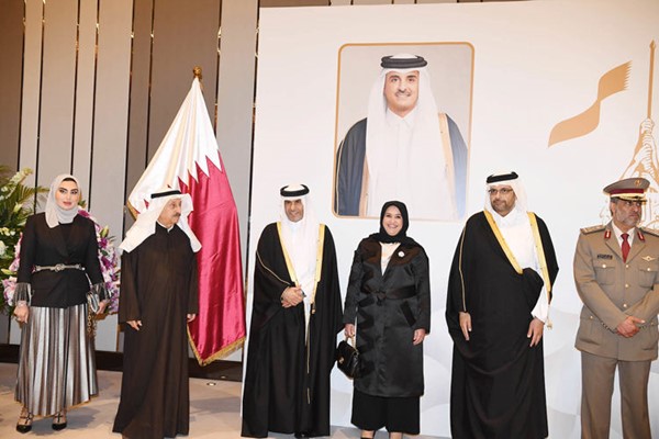 الشيخة سهيلة الصباح تقدم التهاني