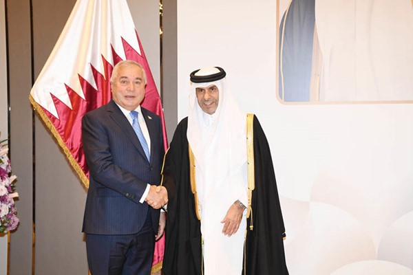 عميد السلك الديبلوماسي السفير الطاجيكي زبيد الله زبيدوف مهنئا