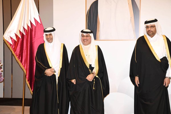 سفير البحرين صلاح المالكي مهنئا