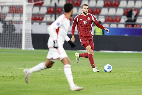 تعادل قطر والإمارات 1-1 في بداية مشوارهما بـ "خليجي زين 26"