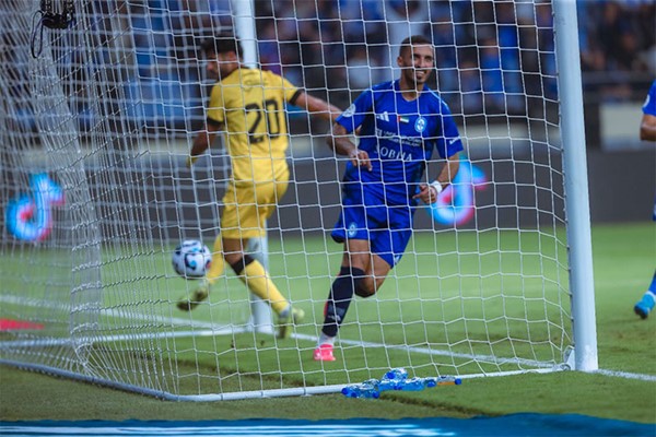 النصر بطلاً لـ «السوبر الإماراتي- القطري» باكتساح "قطر" بخماسية