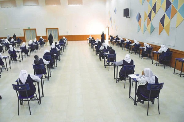 صورة أرشيفية لإحدى لجان اختبارات الثانوية العامة