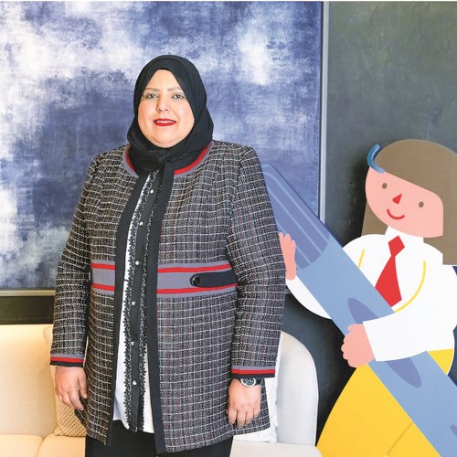 عبير الغريبي مديرة مدرسة  عمورية الابتدائية