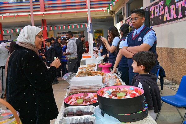 أمسية الفنون: احتفاء بإبداع الطلاب في ABS