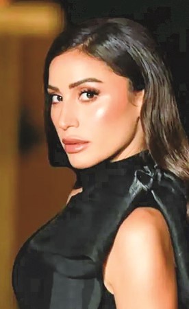 دينا: «كامل العدد 3» مناسب للعائلة