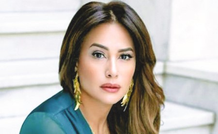 هند صبري وأحمد حلمي في أغرب فيلم!