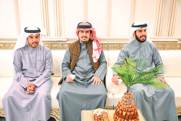 مباركون في ديوان العازمي