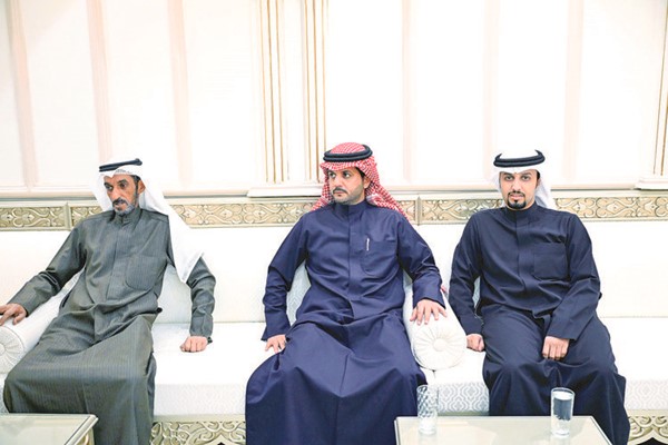 جانب من المهنئين بشهر رمضان في ديوان نصار العازمي