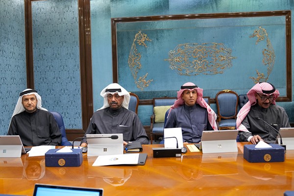 مجلس الوزراء: اتفاقية الشراكة مع «مايكروسوفت» تتضمن مبادرة لتزويد الكوادر الوطنية بمهارات الذكاء الاصطناعي لضمان الجاهزية لسوق العمل مستقبلاً