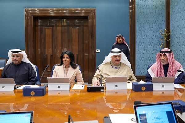 مجلس الوزراء: اتفاقية الشراكة مع «مايكروسوفت» تتضمن مبادرة لتزويد الكوادر الوطنية بمهارات الذكاء الاصطناعي لضمان الجاهزية لسوق العمل مستقبلاً