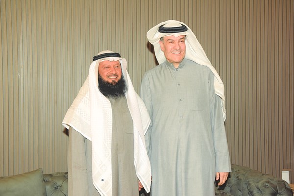 د.أحمد بن مطيع مباركا