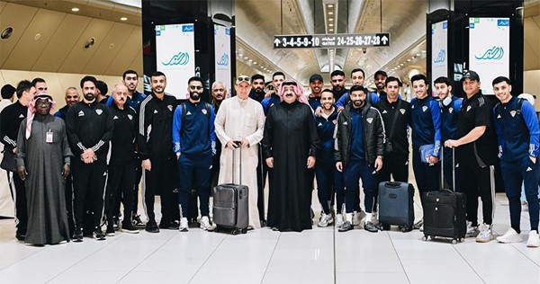 الشيخ أحمد اليوسف: ثقتنا كاملة في لاعبي "الأزرق" لتحقيق نتائج إيجابية