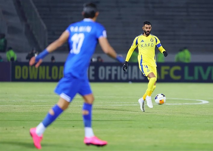 النصر يستضيف الاستقلال في الرياض
