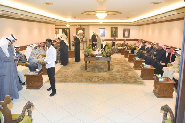 جانب من المهنئين بالشهر الفضيل في ديوان السريع
