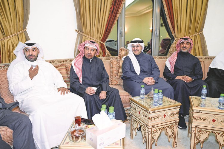 الشيخ فراس السعود مهنئا